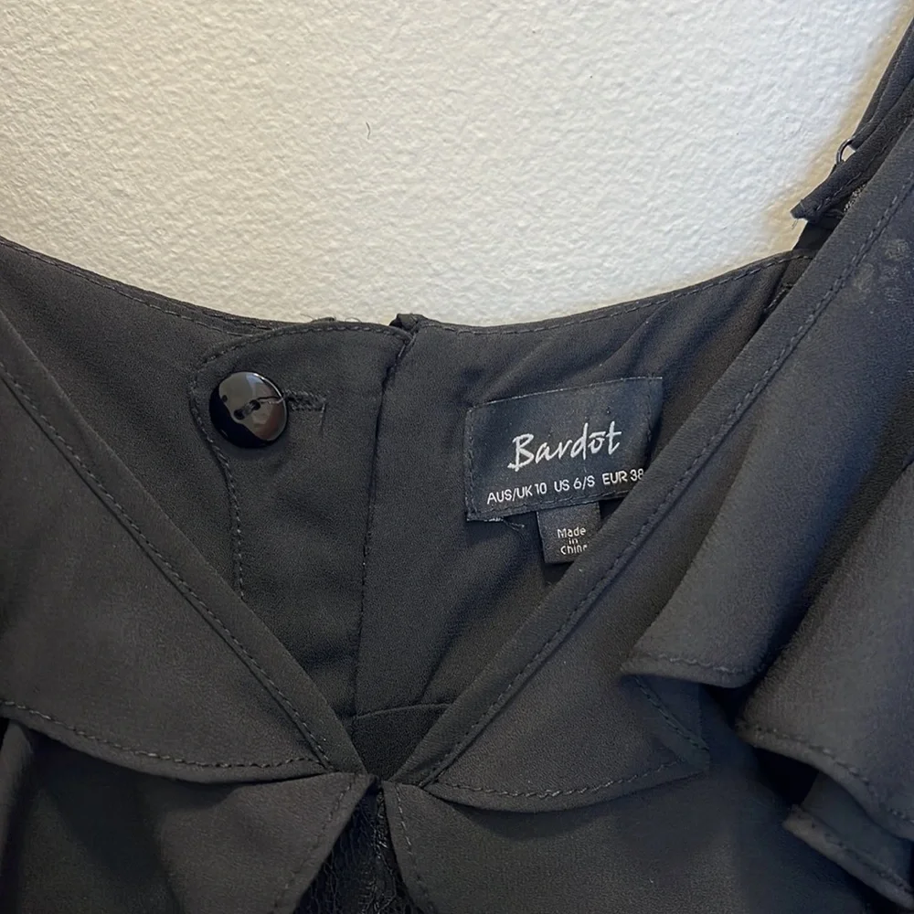 Bardot x Revolve Babylon Ruffle Lace Dress Size 6 or Small - Picture 8 of 14